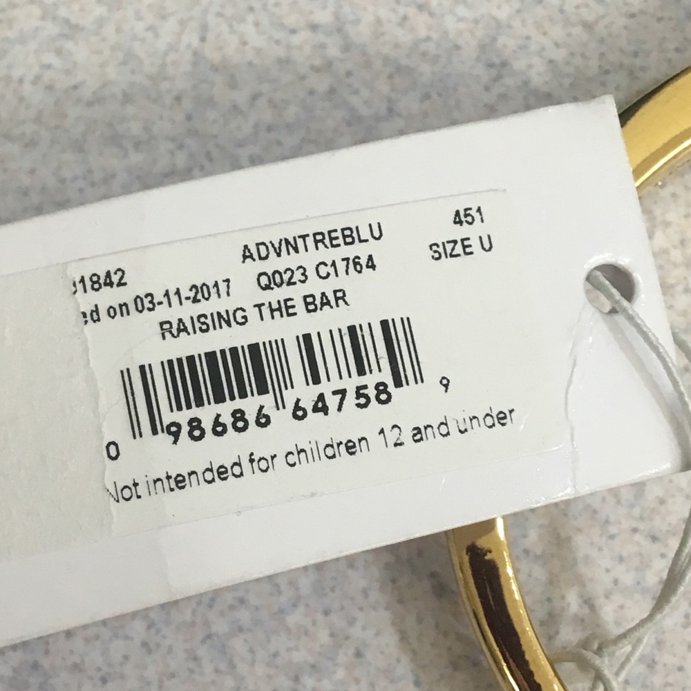 BEAUTIFUL NWT KATE SPADE HINGE BANGLE! - Picture 5 of 6